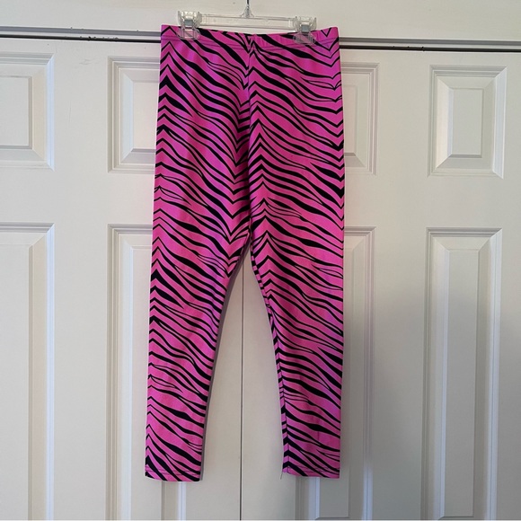 ⭐️ Neon Pink and Black Zebra Print Leggings - Picture 1 of 5